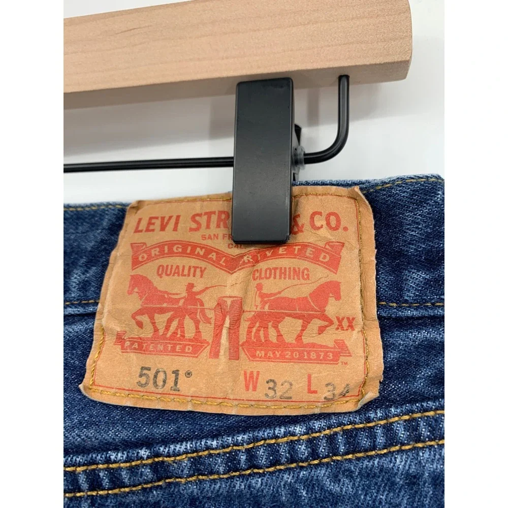 Vintage Levis 501 Jeans Mens 32x34 Blue Straight Leg Button Fly 90s Denim